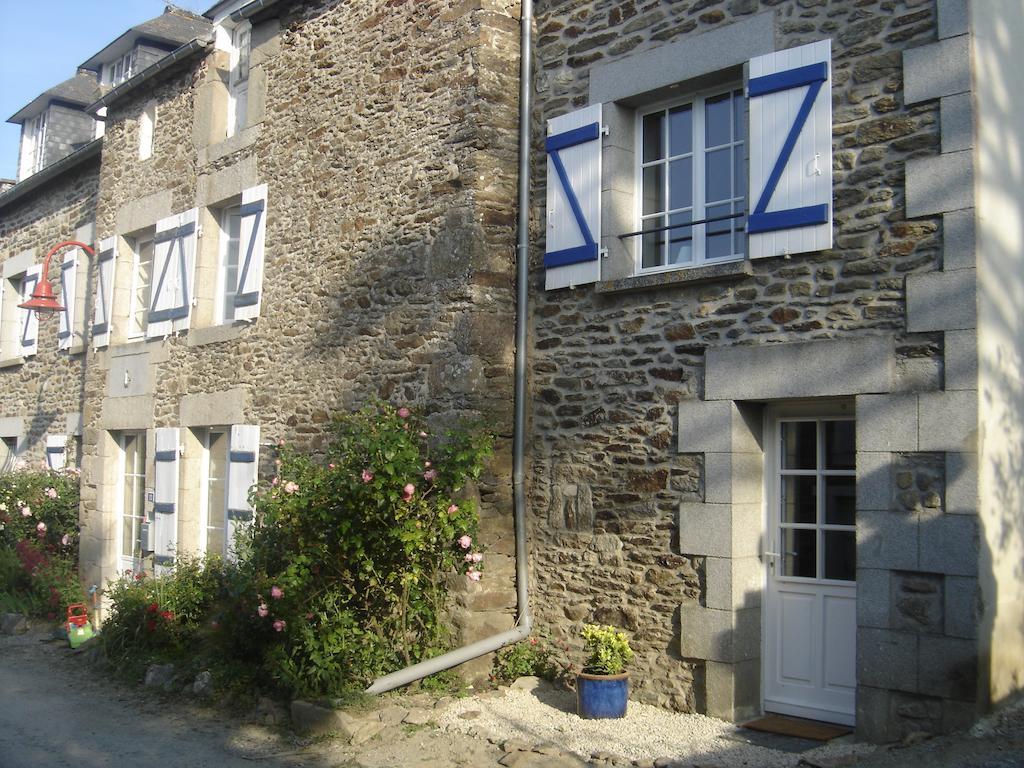 Og Gite Le Minihic-sur-Rance Rom bilde