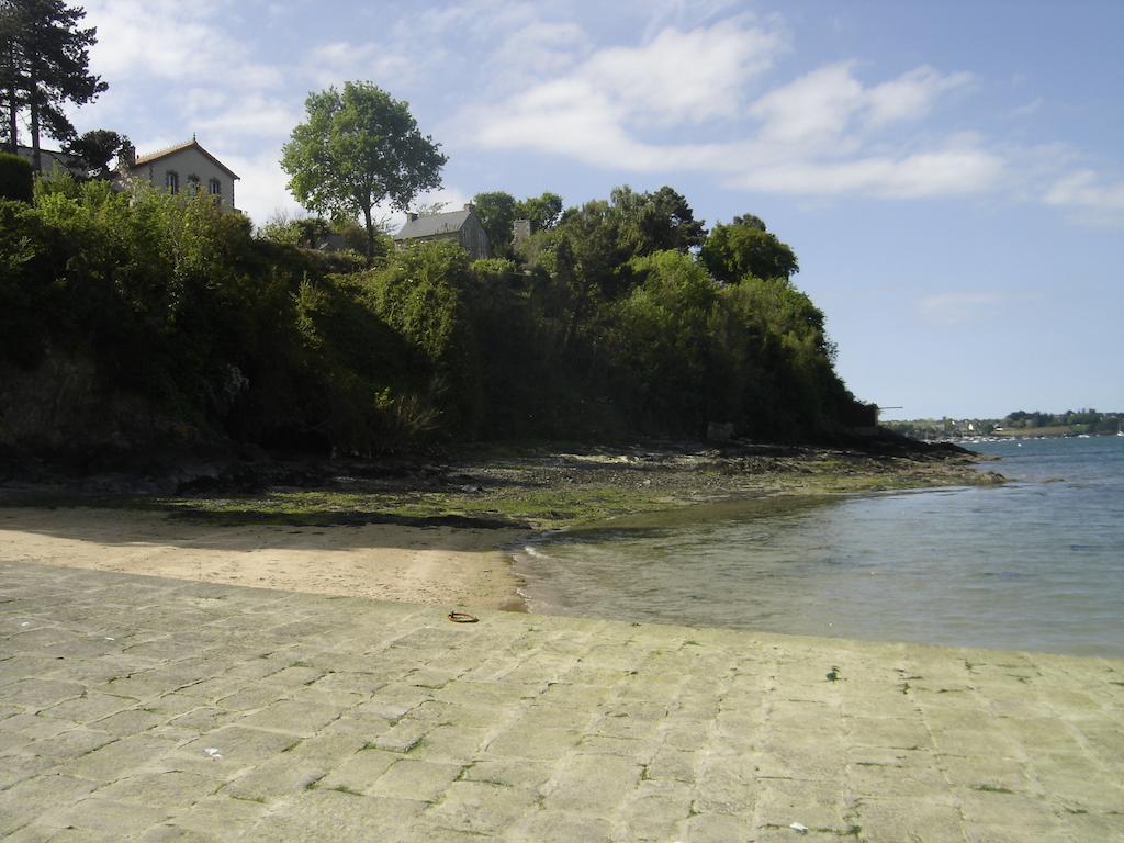 Og Gite Le Minihic-sur-Rance Rom bilde
